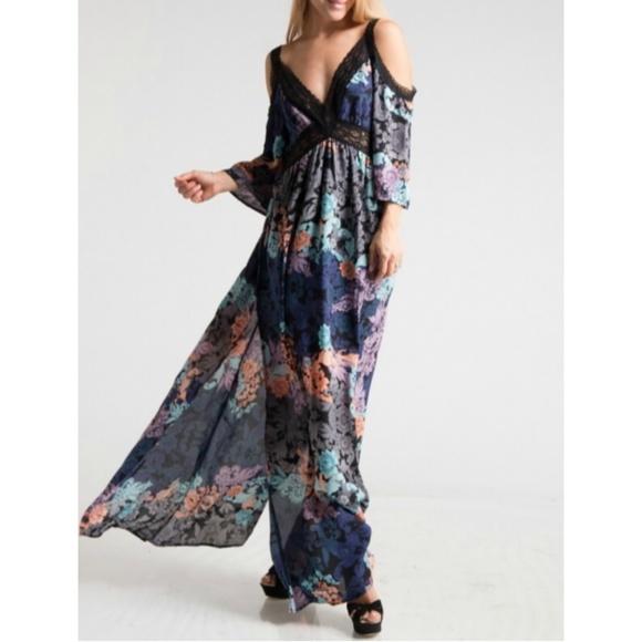 Fashionomics Dresses & Skirts - Floral Open Shoulder Maxi Dress